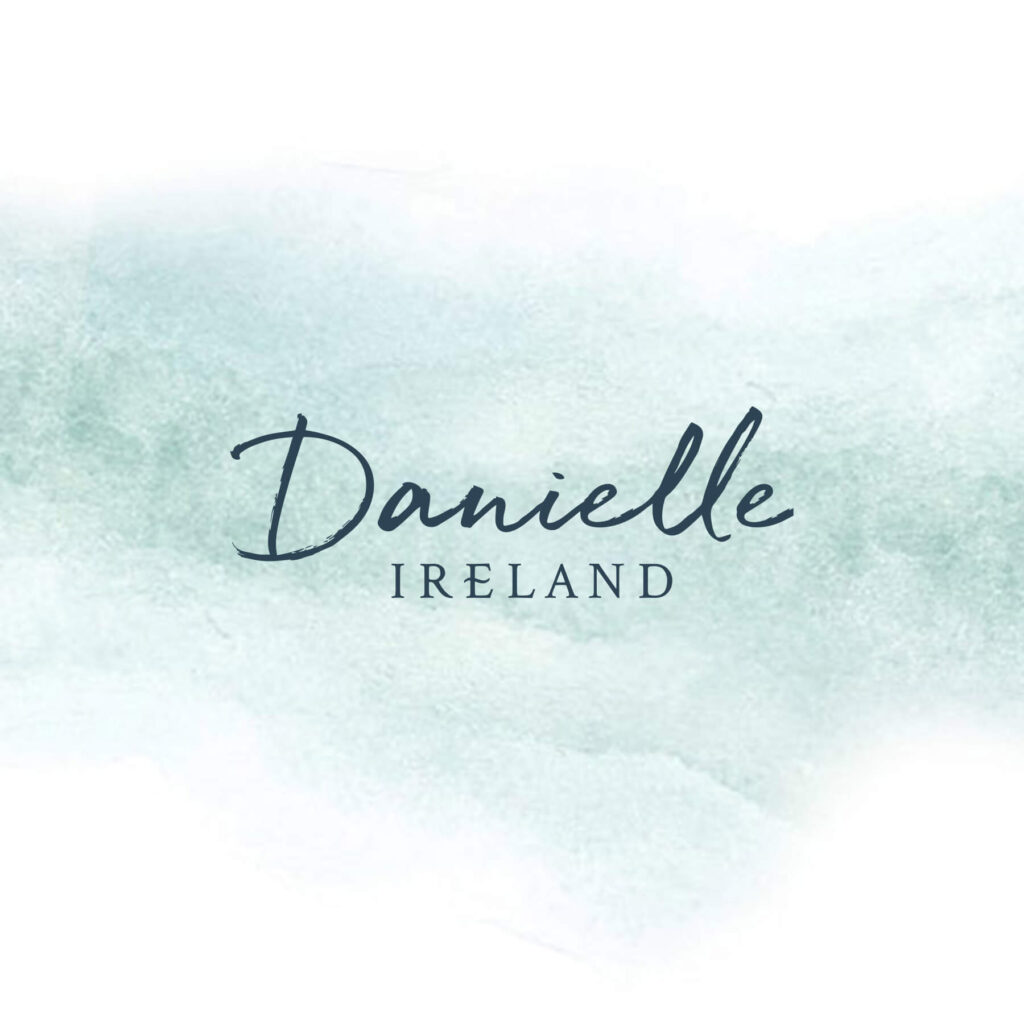 danielle ireland, therapist logo design
